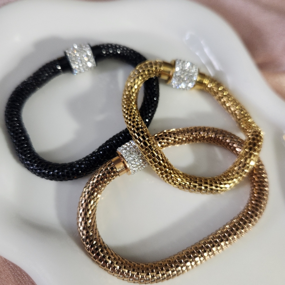 Magnetic Mesh Crystal Bracelet